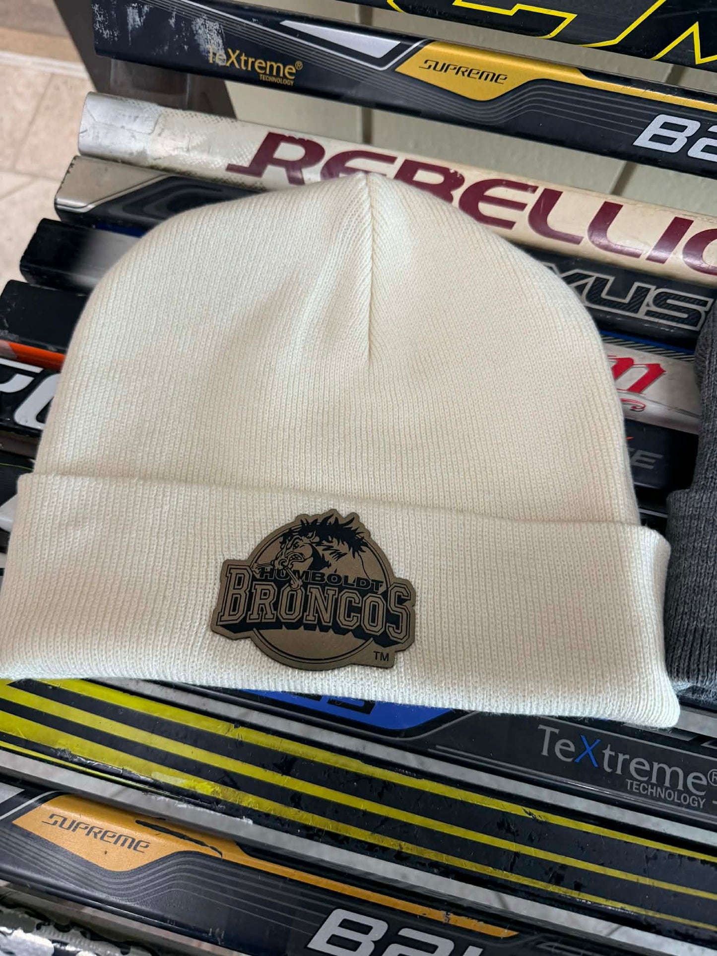Broncos Premium Knit Toque – Forest Green, Heather Grey & Ivory