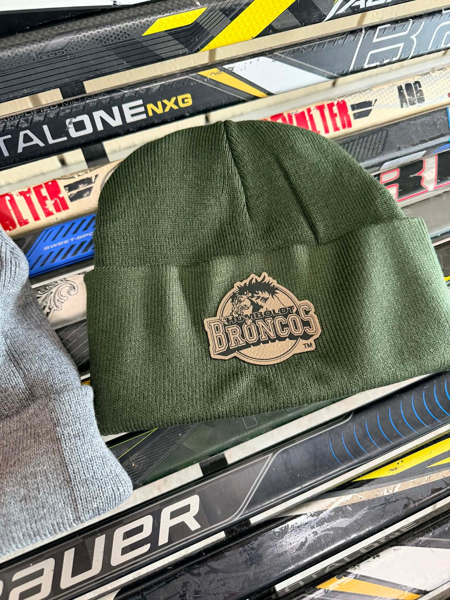 Broncos Premium Knit Toque – Forest Green, Heather Grey & Ivory